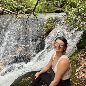 Meet your Posher, Mary kate